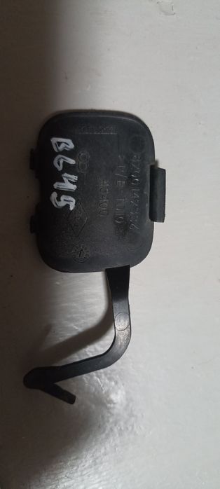 Заглушка в бампер Рено Меган 2.