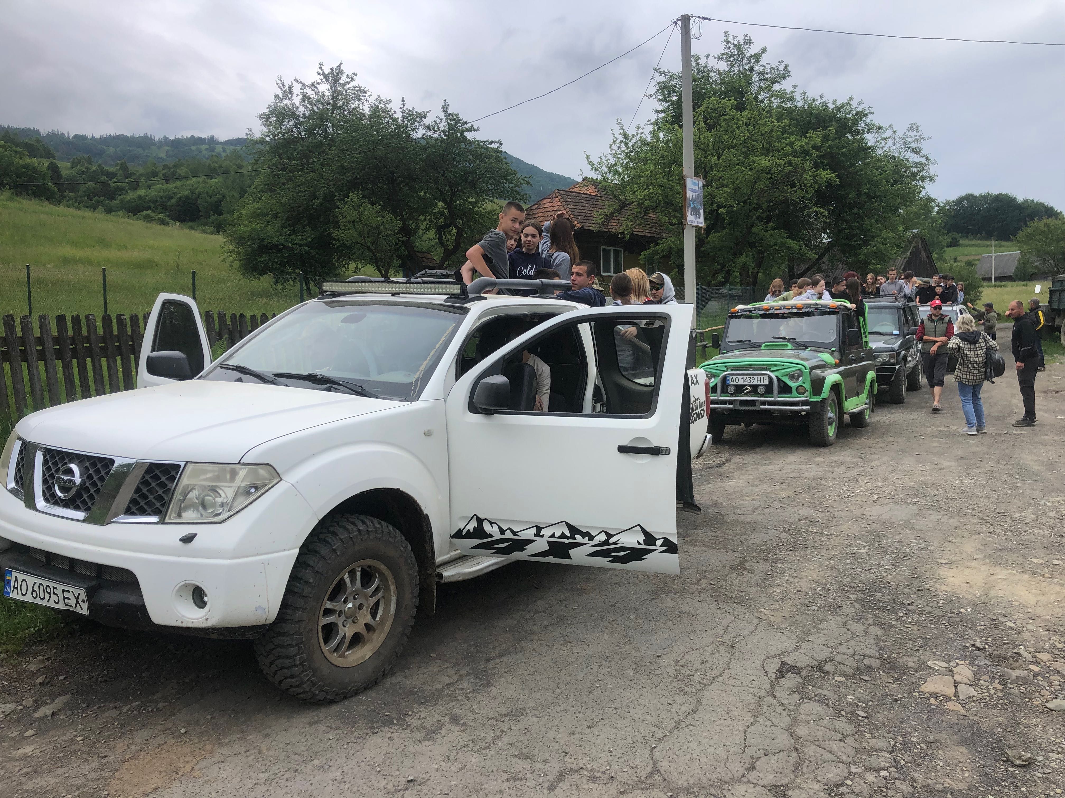 Екскурсії Горами на Джипах Джипінг
