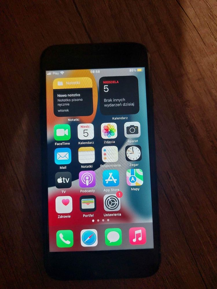 iPhone 7 stan dB
