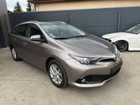 Toyota Auris Hybrid 111 000km, 2015r.