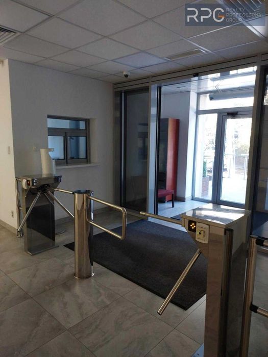 БЕЗ% елітний офіс 305м з італійськими меблями Урядовий квартал 22$/m