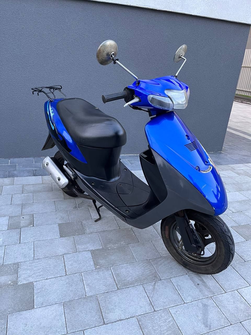 Скутер Suzuki lets 2 new