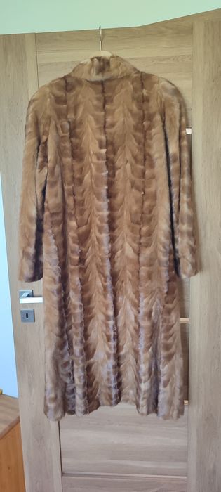 Futro z norek z lat 90