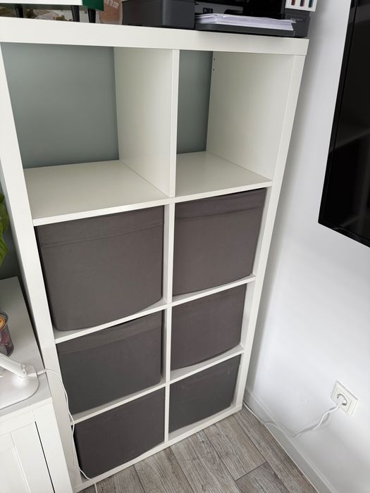 Sprzedam regał Ikea