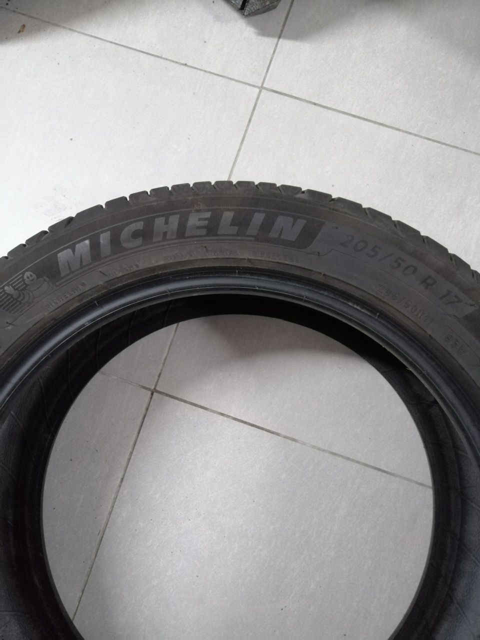 Opony Michelin Primacy 17