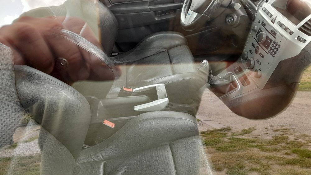 Opel zafira B opc 241Km z20leh błotnik inne z20r