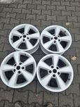 17 5x114.3 Felgi aluminiowe Nissan