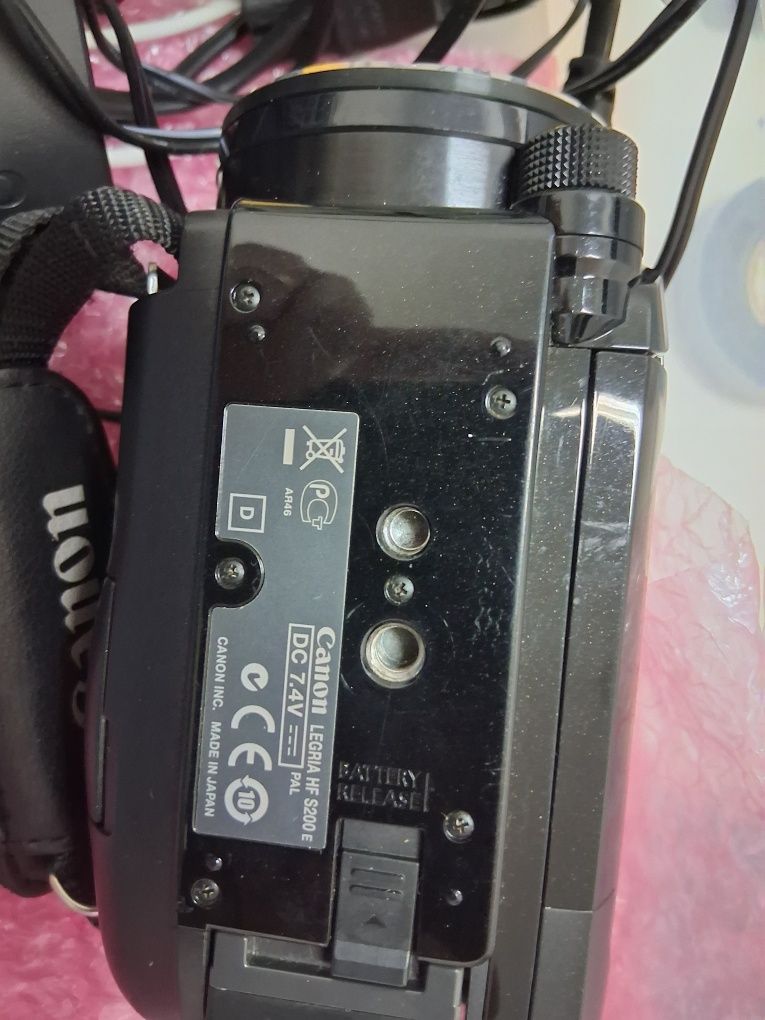 Camara video Canon legria HF s200 e