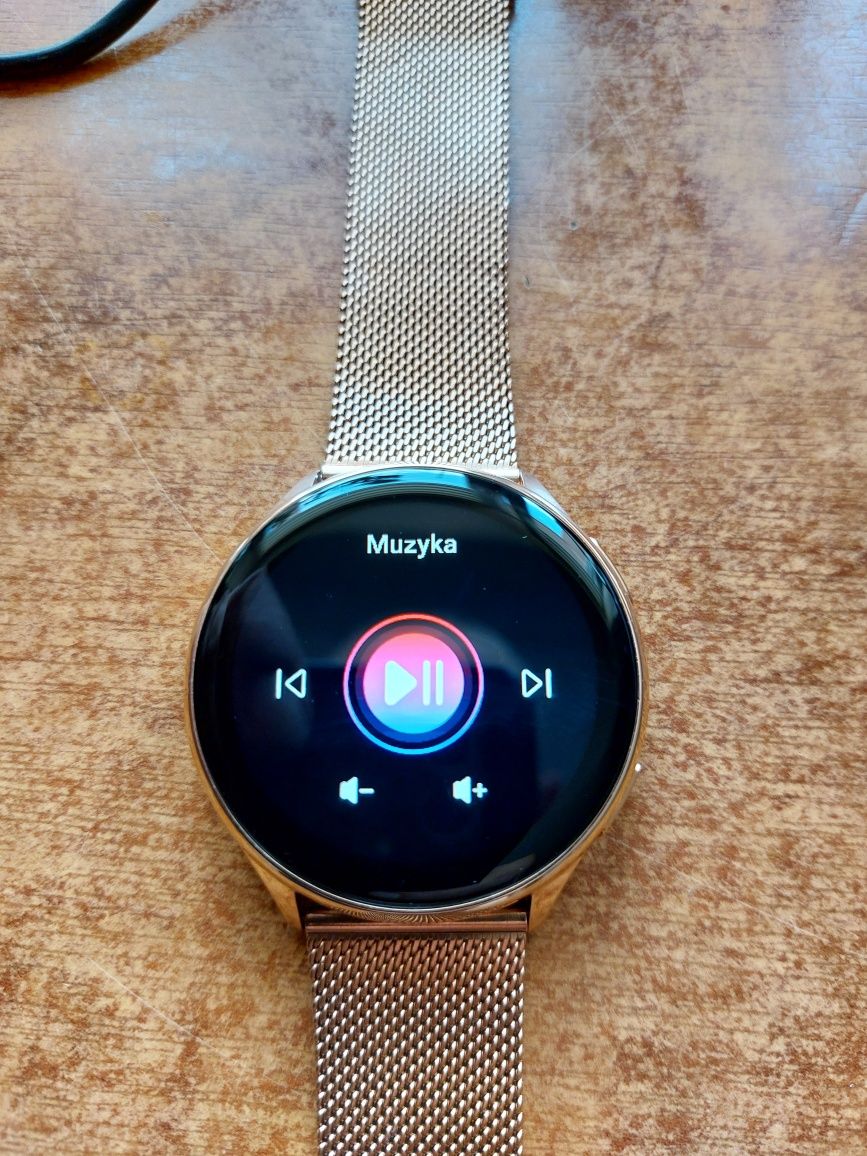 Smartwatch zegarek damski jak nowy