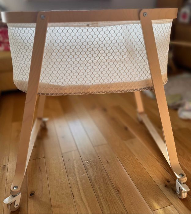 Łóżeczko niemowlęce