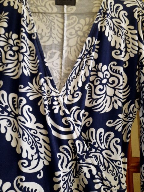 Macacão azul e branco