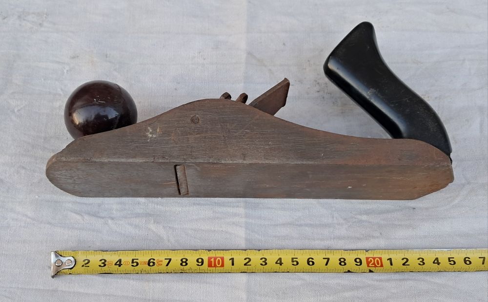 Рубанок ручной металлический