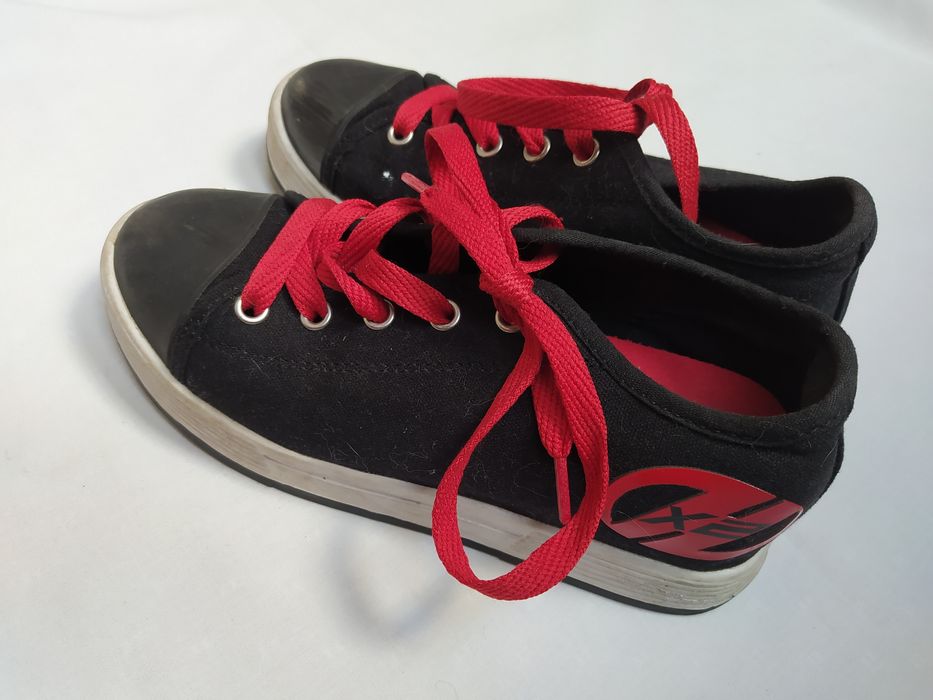 Buty tenisówki na kółka Heelys 34