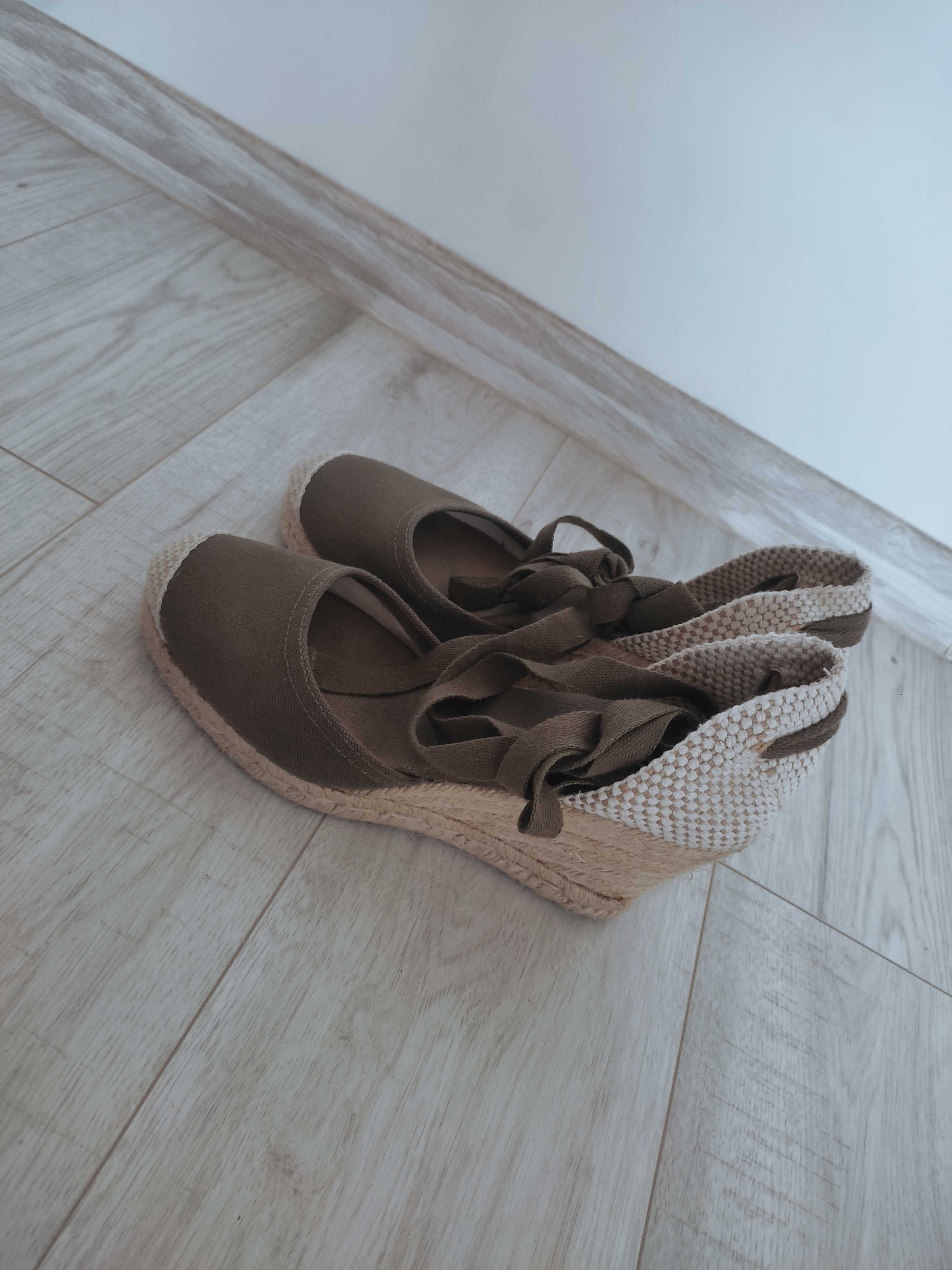 Espadryle koturny wiązane roz 39