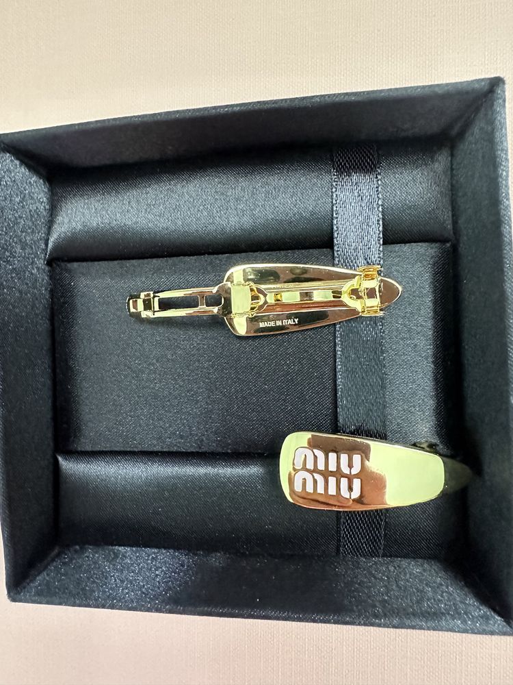 Miu miu заколки ориг