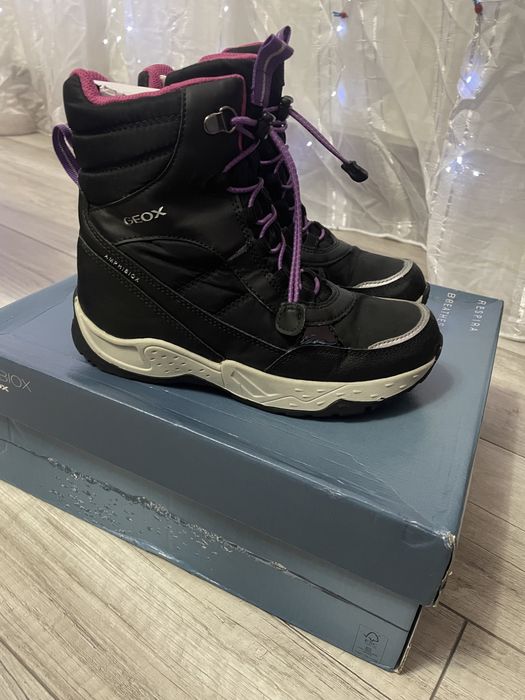 Зимні сапоги Geox