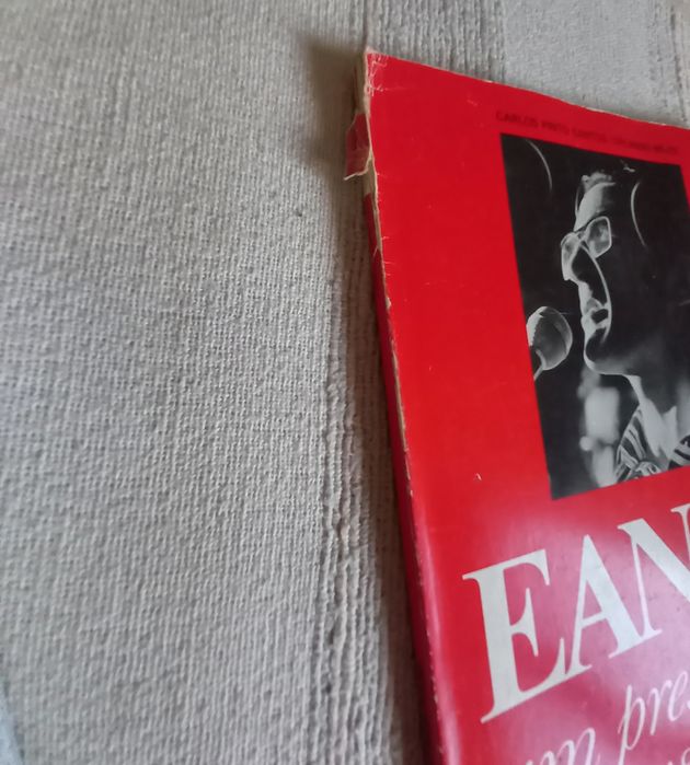 Raro livro sobre Ramalho Eanes enquanto Presidente