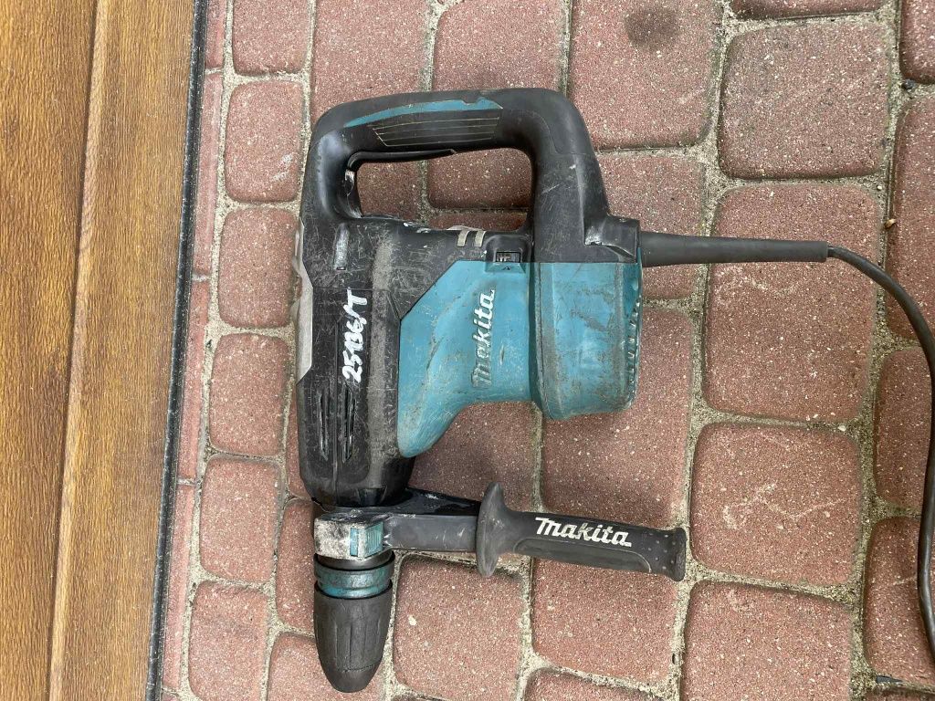 Młotowiertarka Makita
