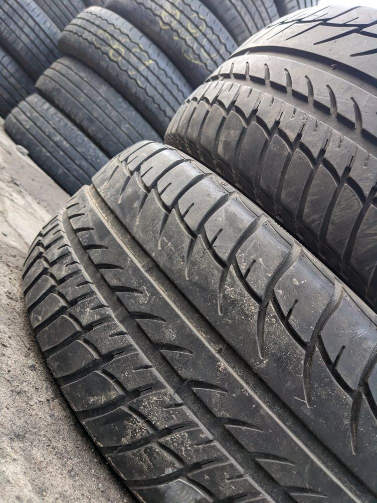 205/45R16 Semperit