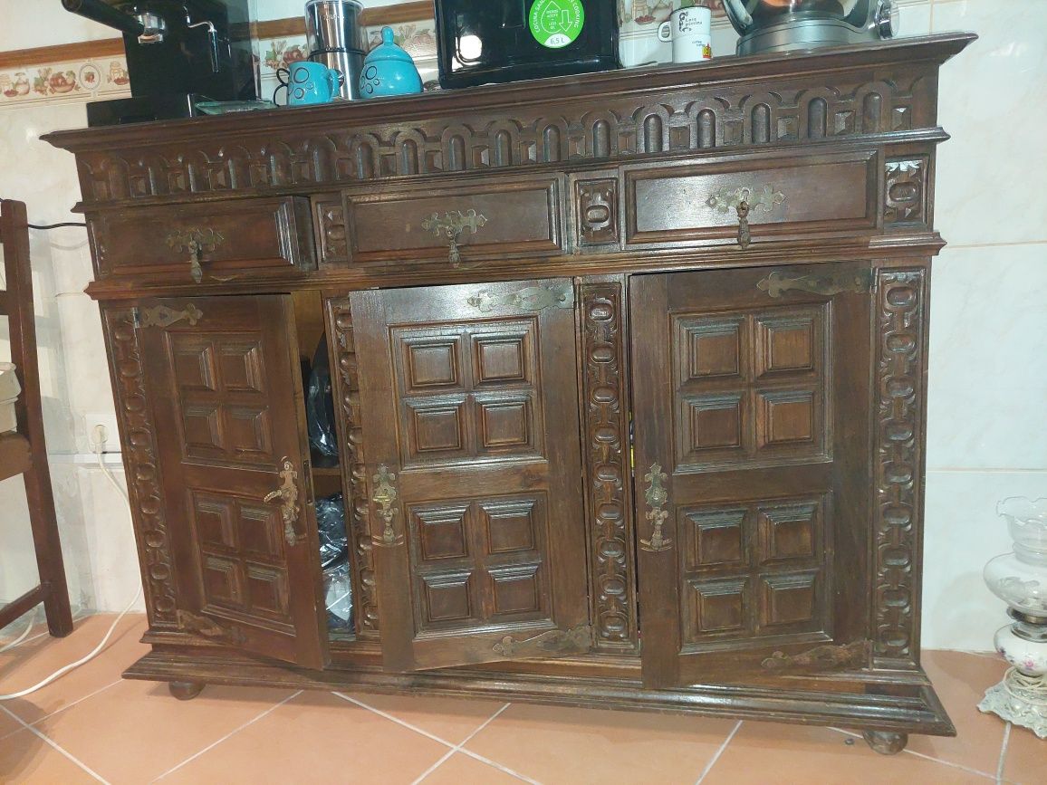 Aparador 1,35x1,00x0,35