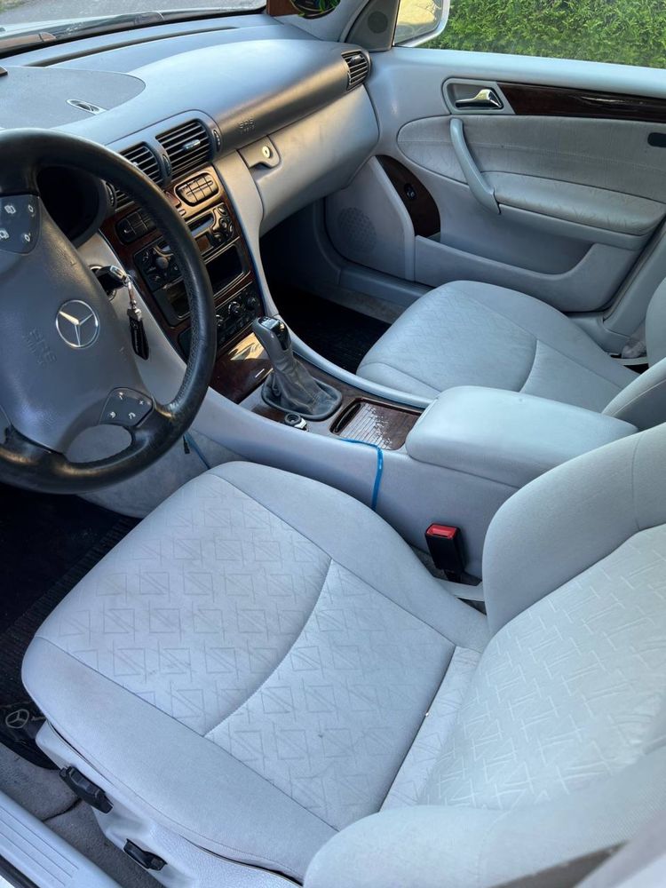 Mercedes benz c200 2.2 cdi