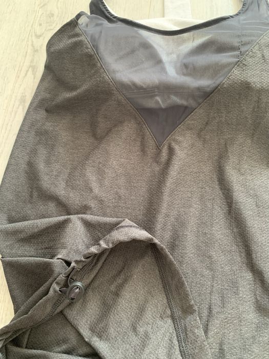 Жіноча спорт  майка under armour