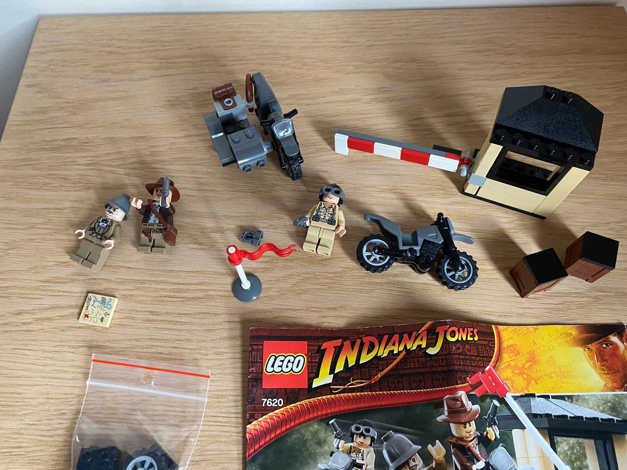 LEGO Indiana Jones 7620 Motorcycle Chase