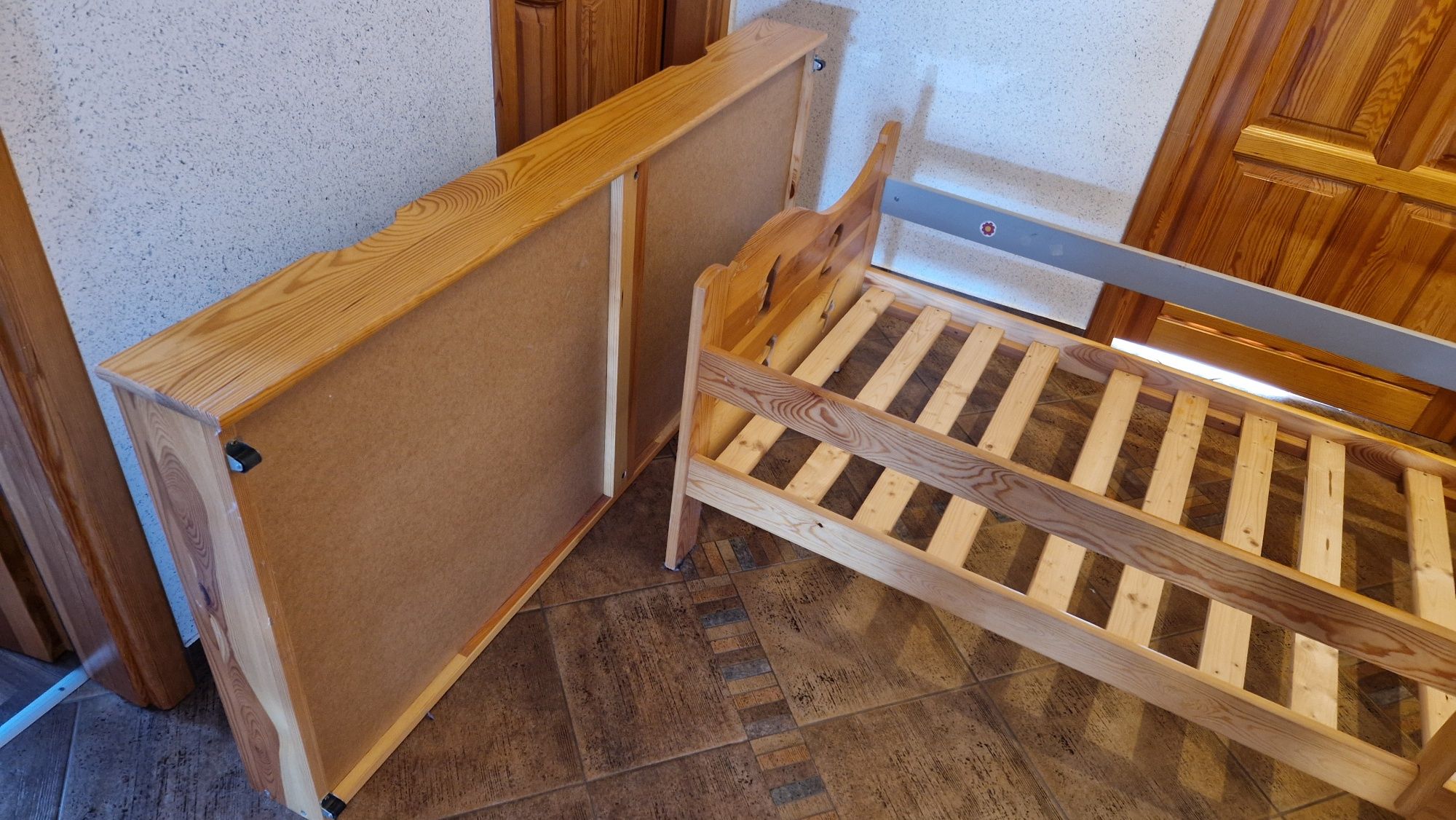 Łóżko dzieciece młodzieżowe  164x86x61
