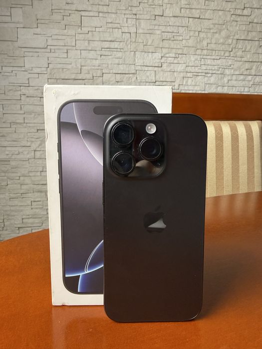 iPhone 16 pro 128 gb 99% baterii gwarancja