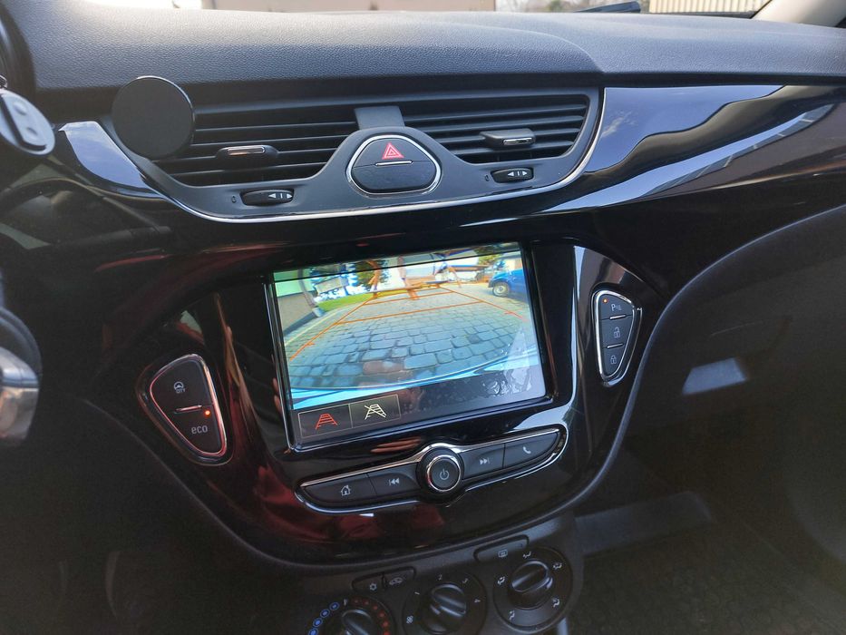 Opel Corsa Cosmo z niskim przebiegiem.