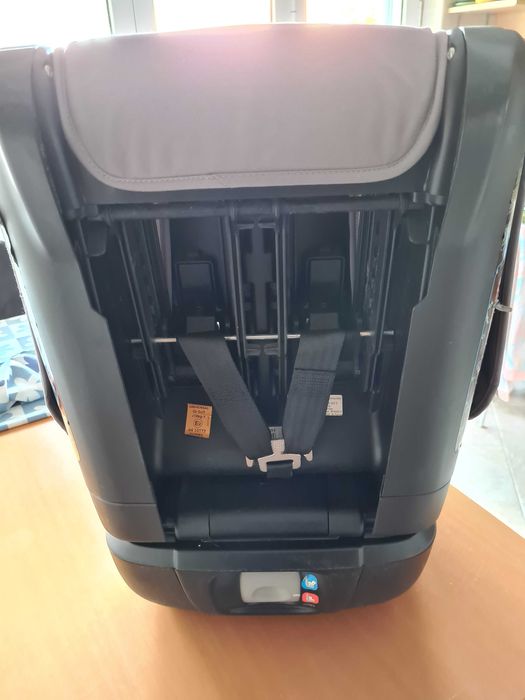 Cadeira de bebé, para automóvel