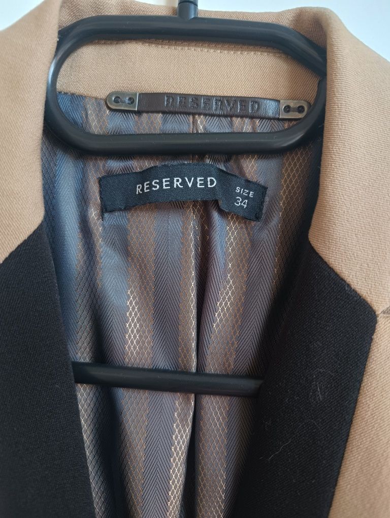 Beżowy żakiet, marynarka - kawa z mlekiem - Reserved - rozmiar XS