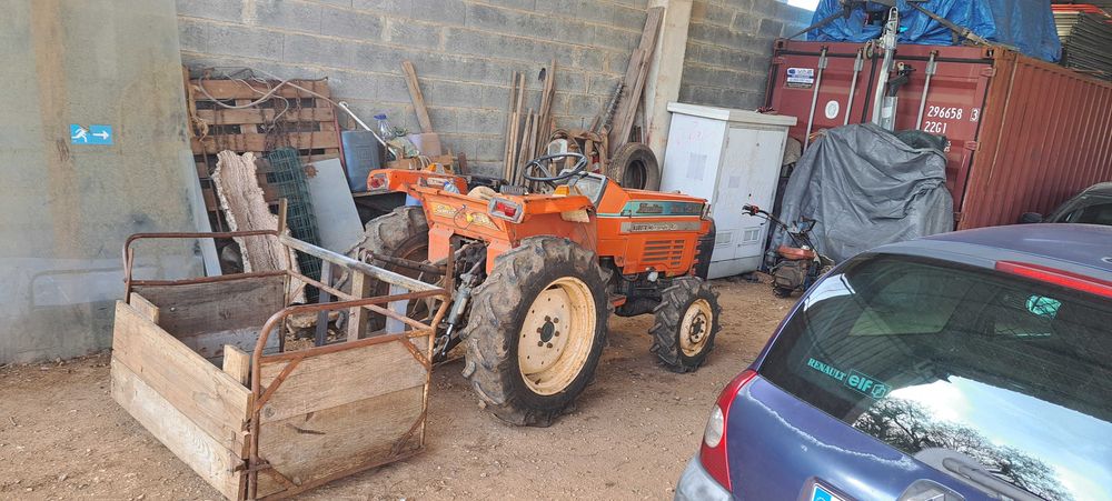 Trator kubota zl1 205, Ford 6600