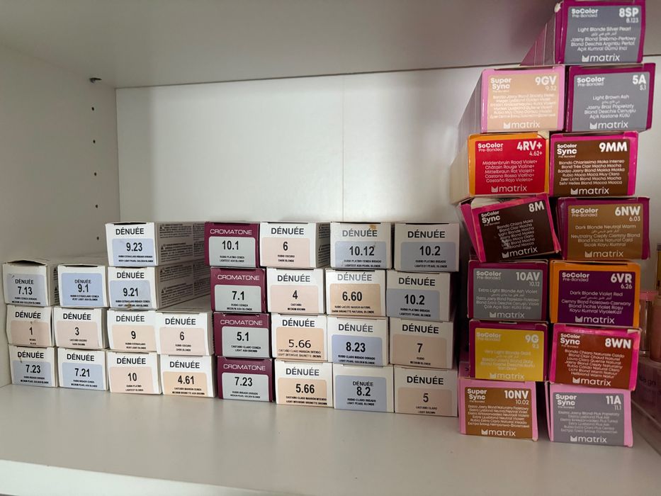 Farby do włosów Matrix Montibello