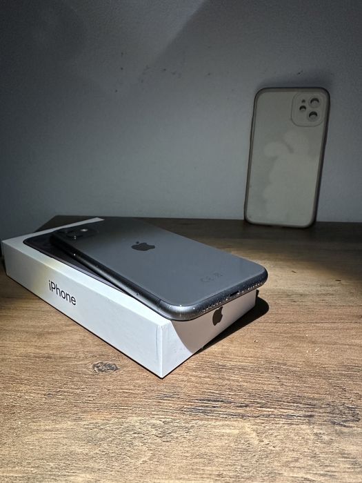 iPhone 11 *Stan BDB*