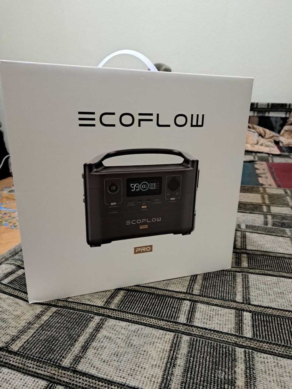 Нова зарядна станція EcoFlow RIVER Pro(720 Вт/год)