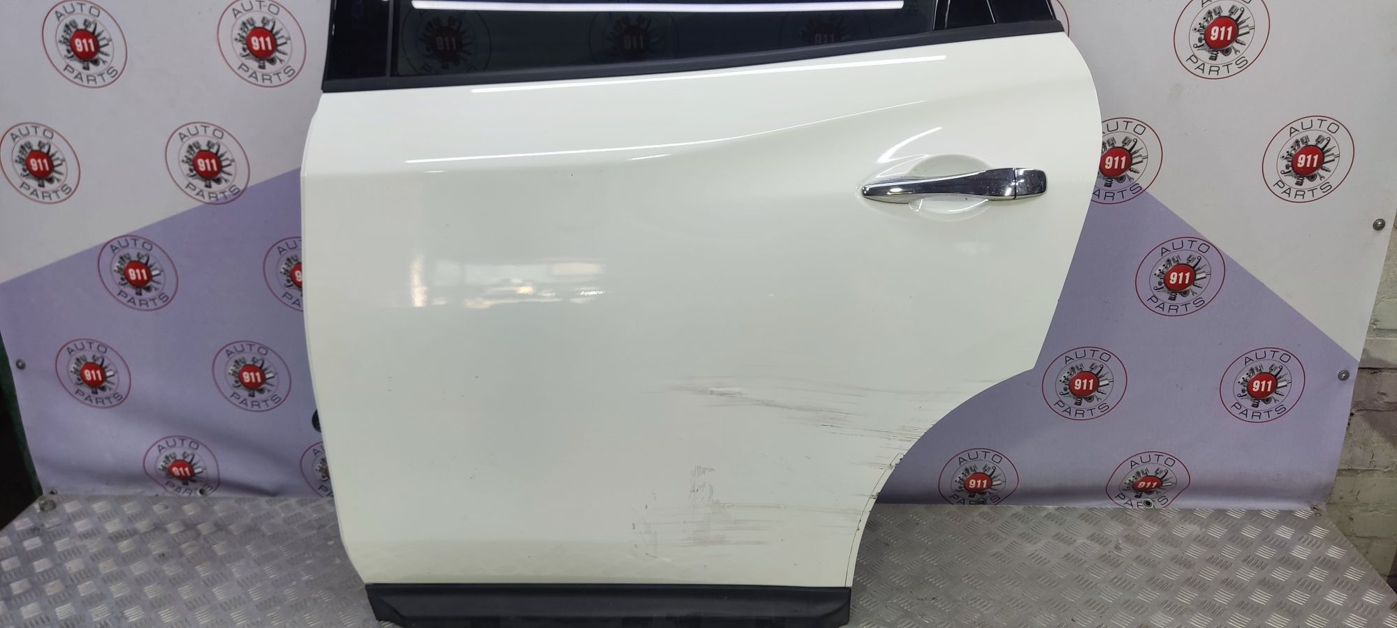 Дверь задня ліва на Nissan pathfinder R52 2014-2020