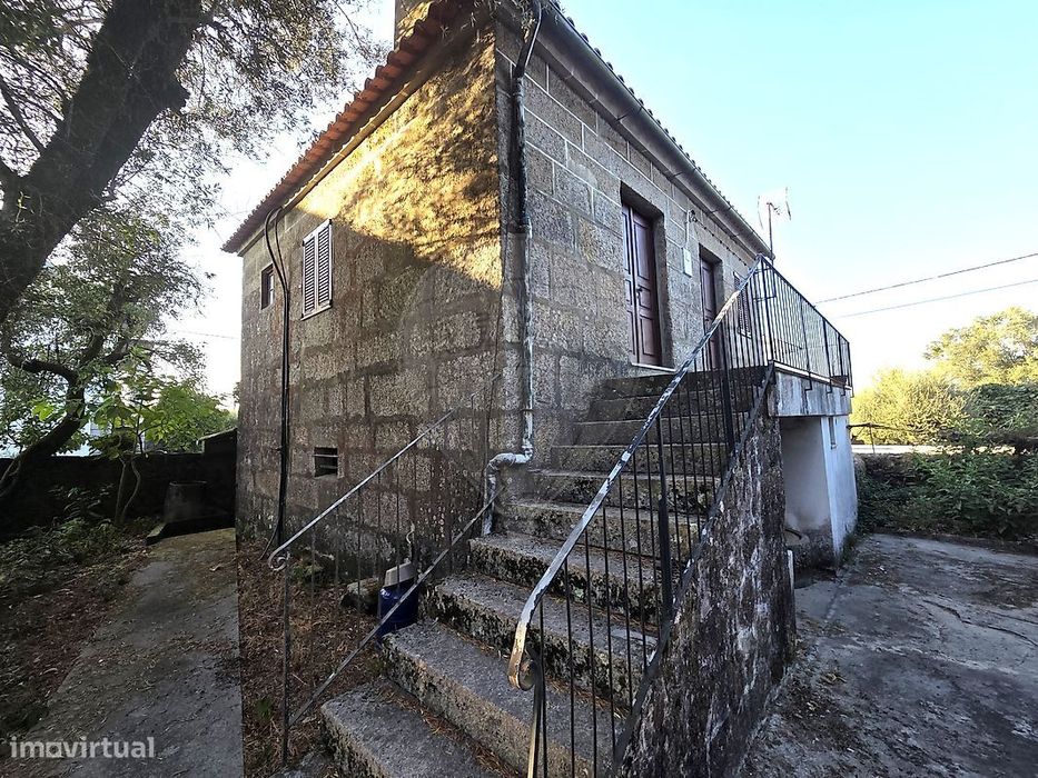 Moradia T2 para arrendamento