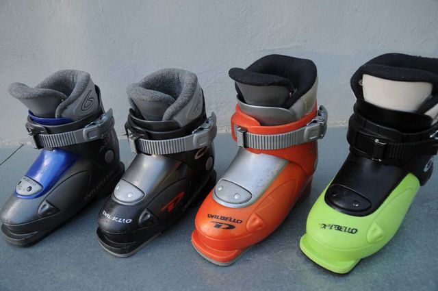 buty narciarskie dziecięce Dalbello CX1 w rozmiarze 25 - 30