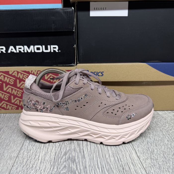 Кросівки Hoka Bondi (38 розмір, 23.5 см устілка)