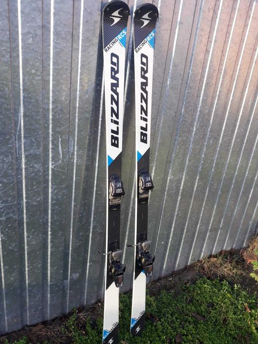 Narty Blizzard Racing