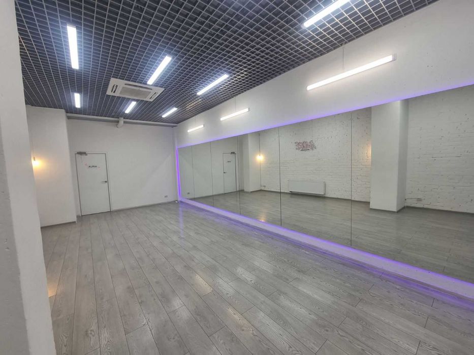 Без комісії здам приміщ 160 кв.м. вул. Верхогляда(Драгомирова) 4 Б