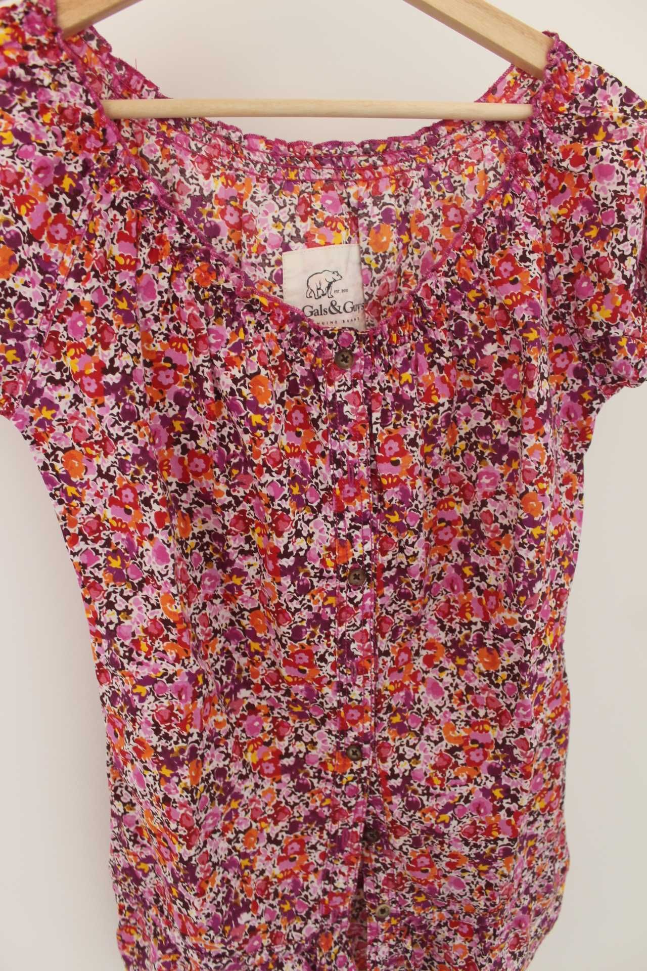 Blusa manga curta flores