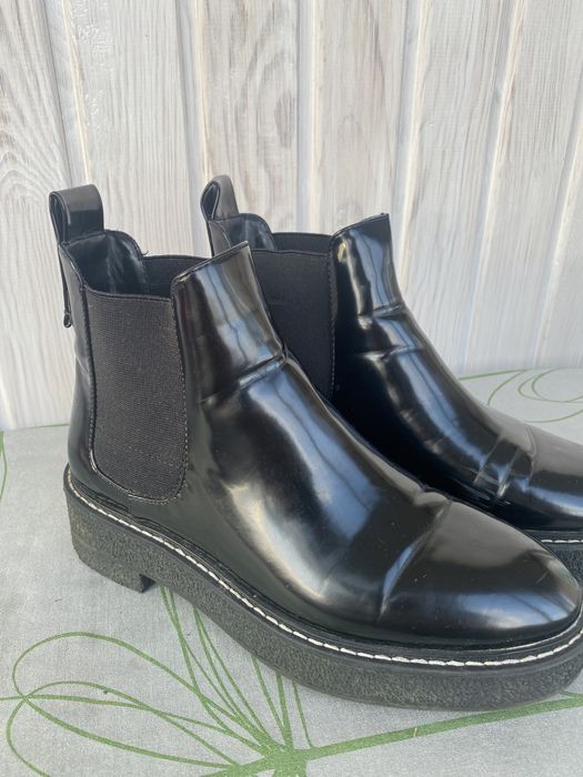 Челсі Bershka 37р