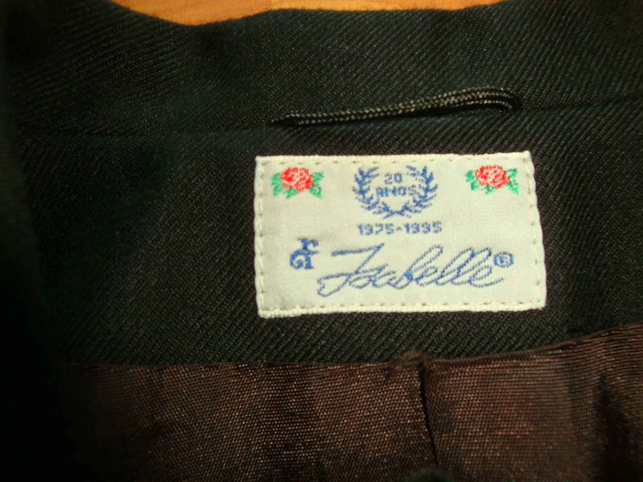 Traje académico mulher Universidade de Évora
