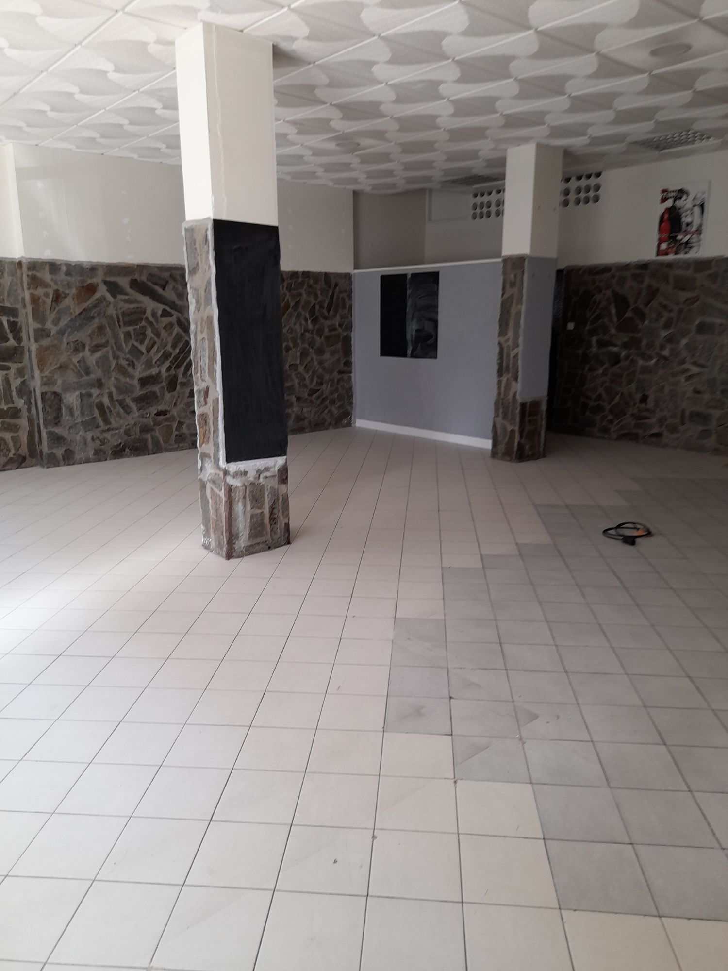Venda loja 100m2