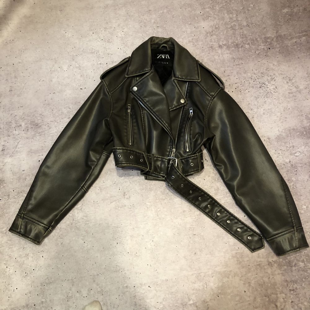 косуха кожанка  ZARA