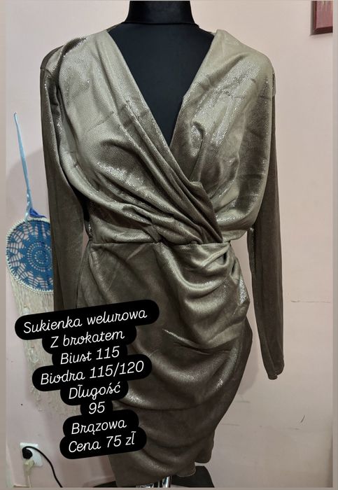 Sukienka welurowa. Z brokatem biust 115