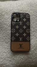Case LV etui plecki iPhone 12