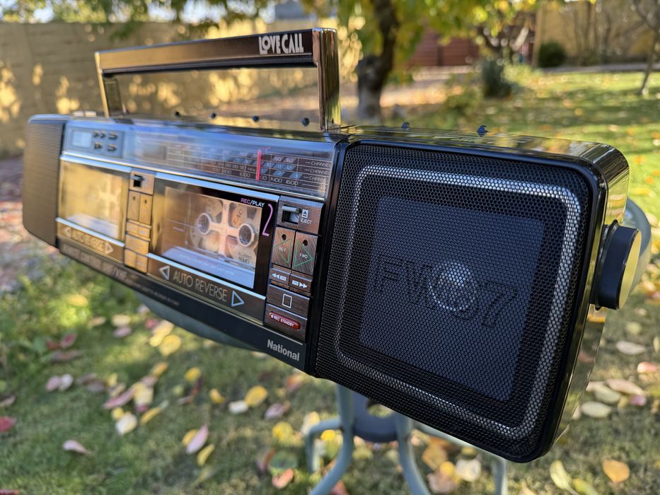 Продам магнитолу  National RX-FW67